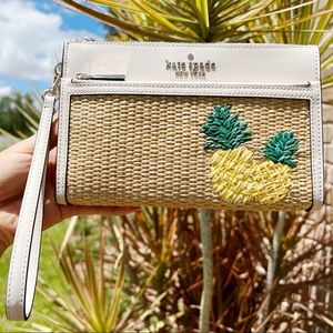 Kate Spade Wristlet